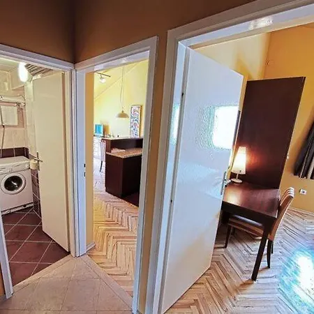 아파트 Sipa - Premium One Bedroom With Balcony And Sea View E