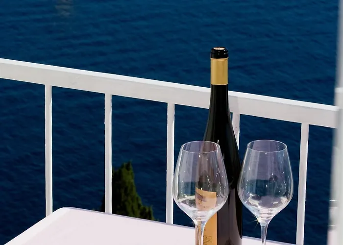 Sipa - Premium One Bedroom With Balcony And Sea View E Διαμέρισμα *